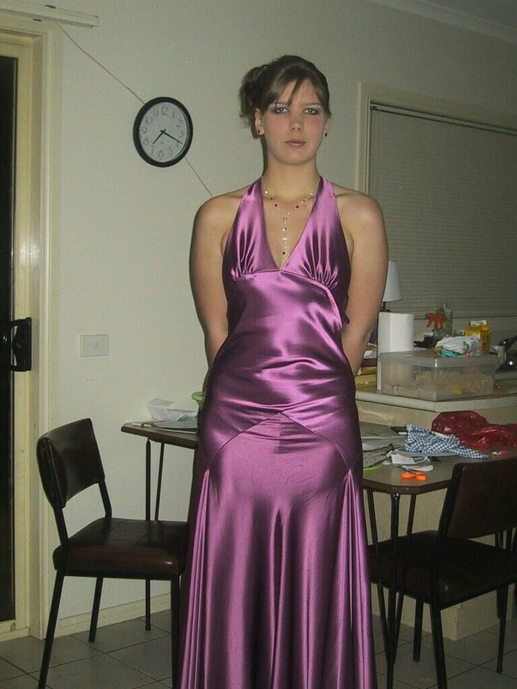 Purple Fashion Elegant V-neck Spaghetti Straps Long Slim Fit Satin Party Ball Gown Evening Dress Prom Dress nv3934