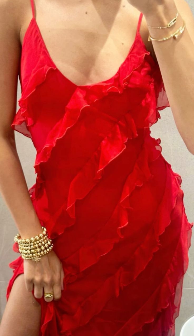 Red Stylish Elegant spaghetti strap Long Chiffon Ruffle Ball Gown Holiday Birthday Party Dress Evening Dress Prom Dress nv3955