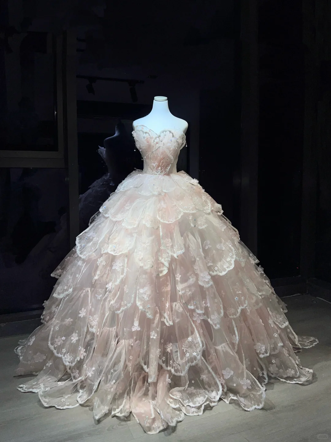 Light Pink Layered Petal Tulle Long Evening Gown Strapless 3D Floral Puffy Ball Gown Prom Dress  NV7079