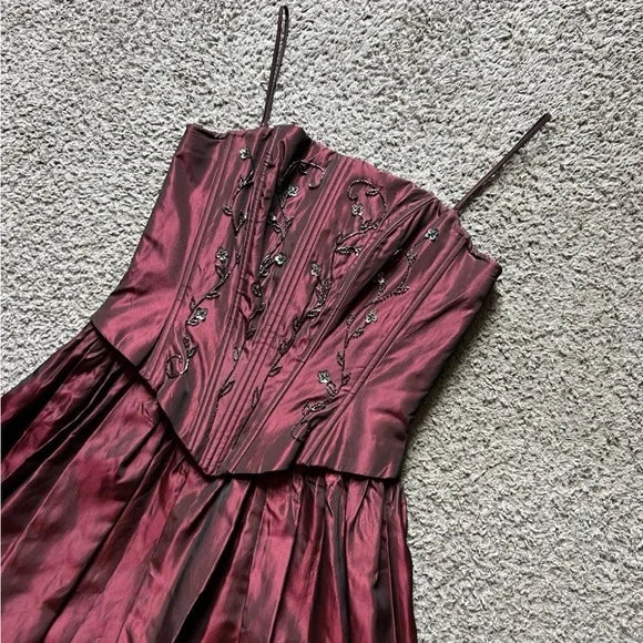 Robe longue rétro style nouvelle robe d'anniversaire magnifique NV6495