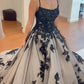 Robe de soirée spectaculaire en dentelle foncée gris-noir dégradé | Traîne en tulle pailleté, sans bretelles/à fines bretelles | NV6323