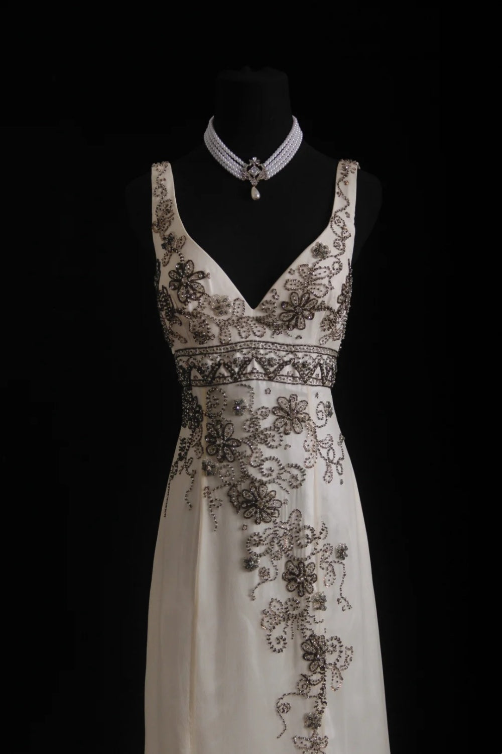 NiceVestidos--Vintage Off-White Beaded Dress Exquisite Beaded Long Ball Gown Graduation Dress NV5860