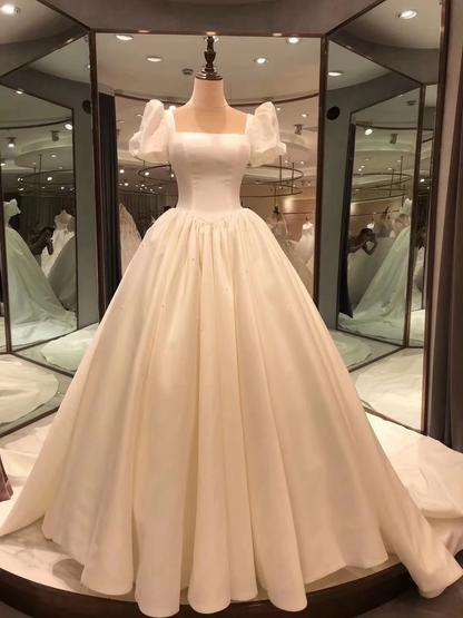 White Vintage Elegant A-line Long Satin Wedding Ball Gown Evening Dress nv388