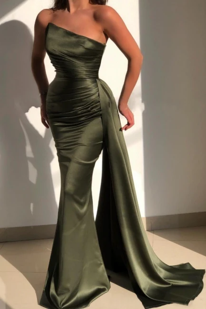 Beautiful Green Strapless Sleeveless Mermaid Floor-Length Prom Dresses with Ruffles nv381